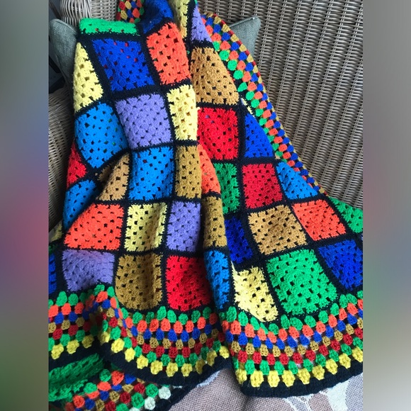 Granny Square Afghan Throw Colour Block Crochet - Picture 2 of 10